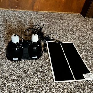 Heat lamp and heat pad for reptiles or other small animals